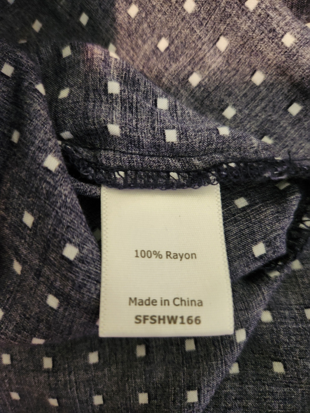 Market & Spruce Square Dot Henley Blouse, Size L - Picture 9 of 9